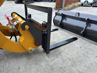 2024-wolf-mini-780t-1397498-44474423