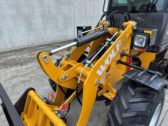 2024-wolf-mini-780t-1397498-44474426