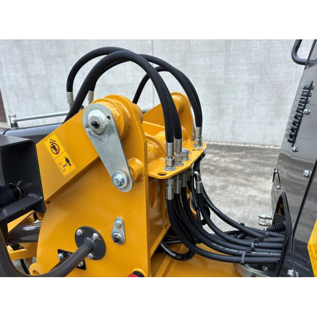 2024 Wolf Mini 780T-44474430