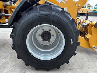 2024-wolf-mini-780t-1397498-44474435