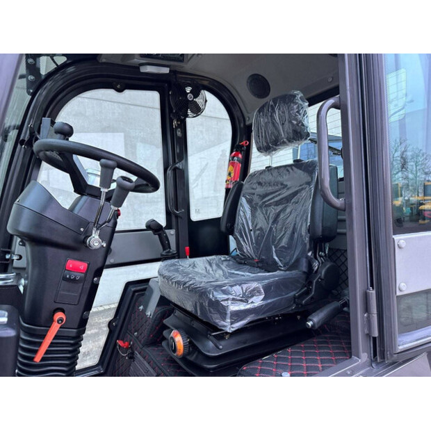 2024 Wolf Mini 780T-44474445