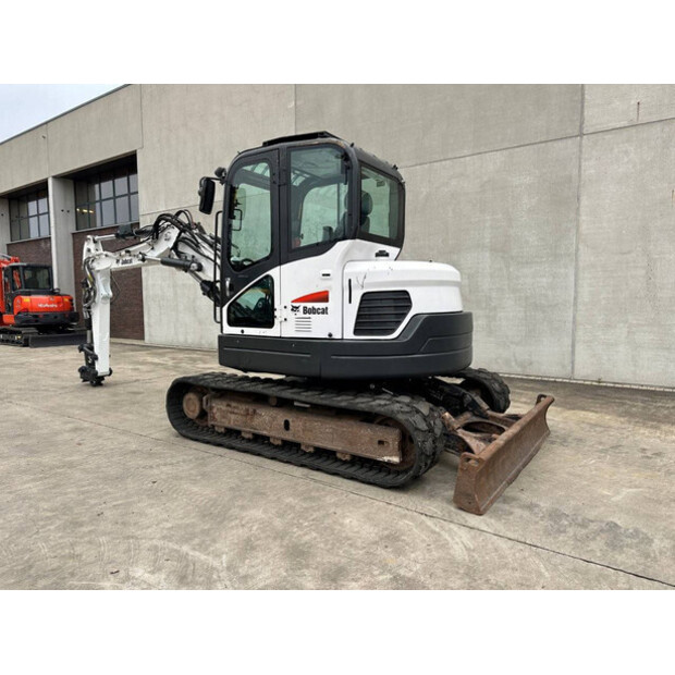 2018 بوبكات E85-44474609