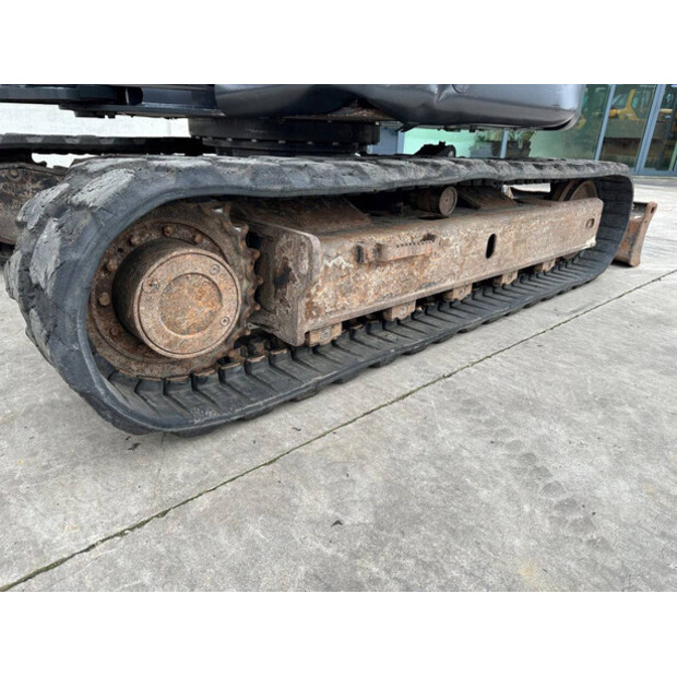 2018 بوبكات E85-44474623