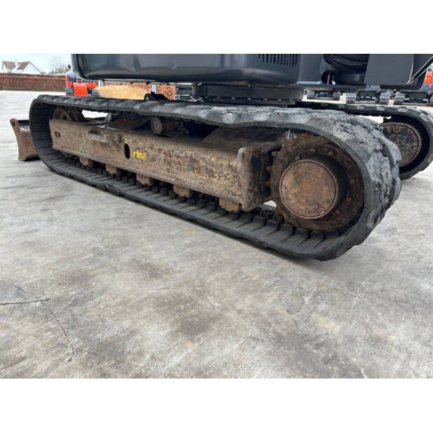 2018 بوبكات E85-44474625