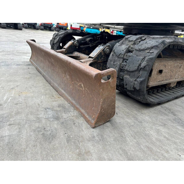 2018 بوبكات E85-44474627