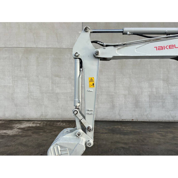 تاكوتشي TB150C-44474809