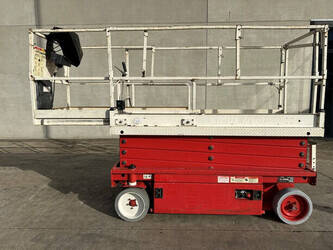 2002-jlg-2646-1397512-44474891