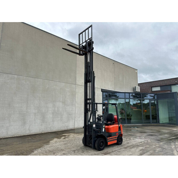 2008 تايليفت FG15-44474920