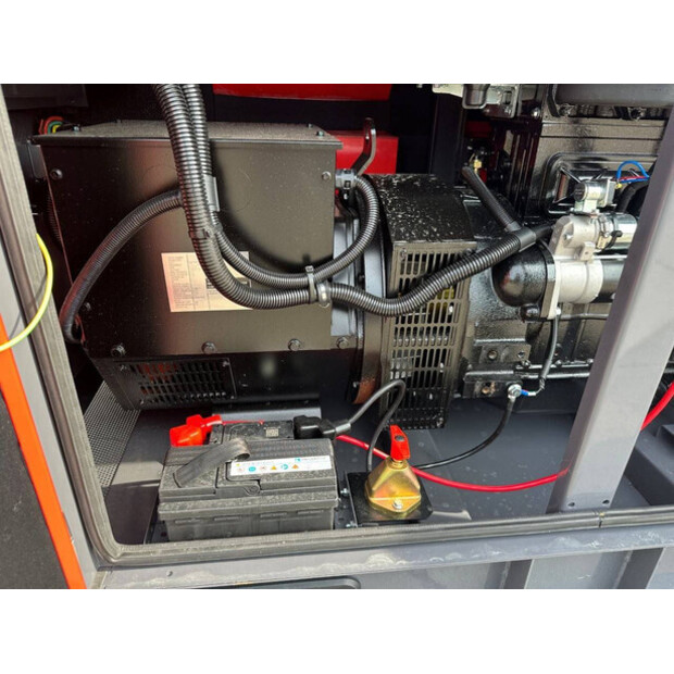 2025 أشيتا LG80-44474939