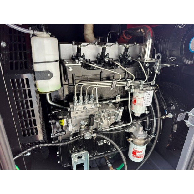 2025 أشيتا LG80-44474945