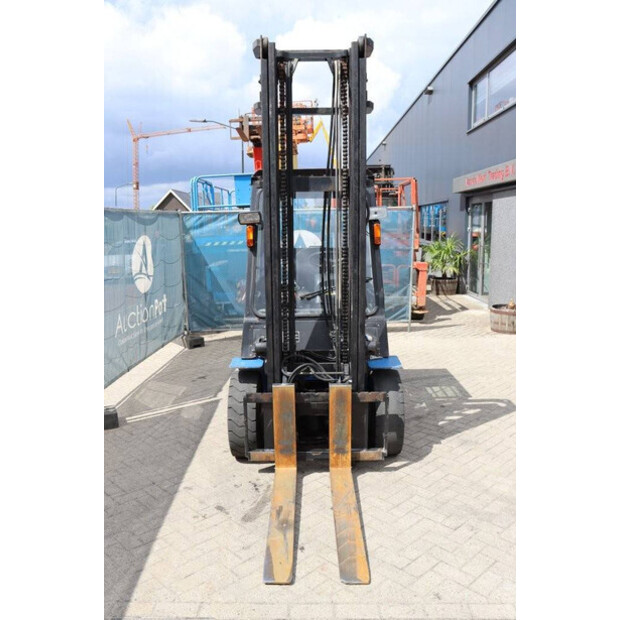 2001 كاتربيلر DP35K-44475387