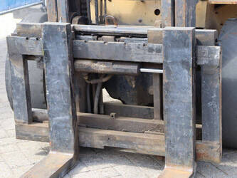 1997-caterpillar-dp30-1397540-44475473