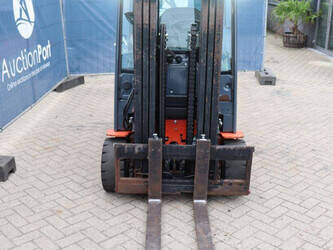 2017-toyota-8fbm20t-1397543-44475576