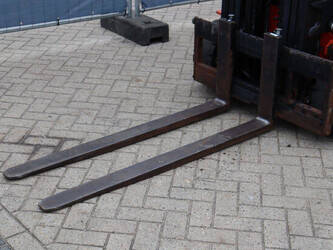 2017-toyota-8fbm20t-1397543-44475578