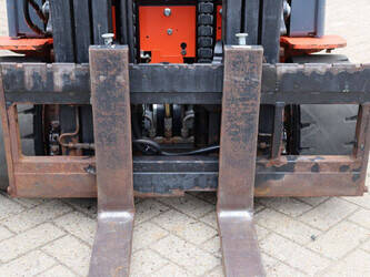 2017-toyota-8fbm20t-1397543-44475580