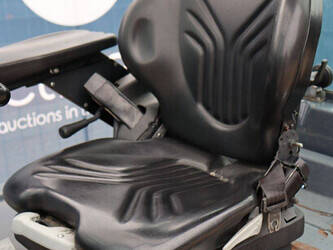 2017-toyota-8fbm20t-1397543-44475590