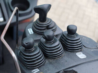 2017-toyota-8fbm20t-1397543-44475594