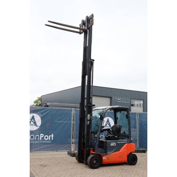 2017 Toyota 8FBM20T-44475601