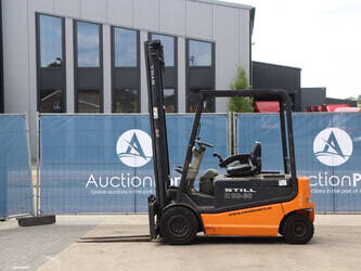 2002-still-r60-30-1397548-44475742