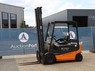 2002-still-r60-30-1397548-44475749