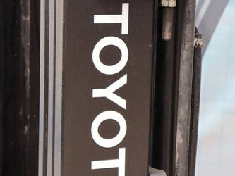 2008-toyota-02-8fgf18-1397558-44476069