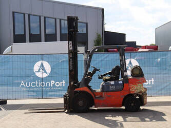 2011-toyota-42-7fgf25-1397559-44476099