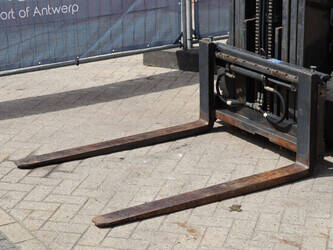 2005-nissan-ud02a25pq-1397562-44476221