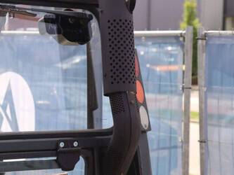 2005-nissan-ud02a25pq-1397562-44476230