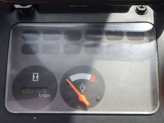 2005-nissan-ud02a25pq-1397562-44476239