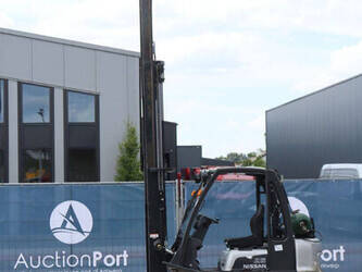 2005-nissan-ud02a25pq-1397562-44476243