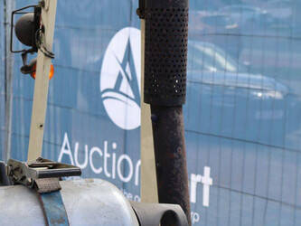 1995-nissan-kcugh02f350-1397564-44476304