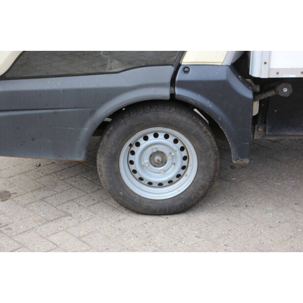 2010 جوبيل G5-44476459