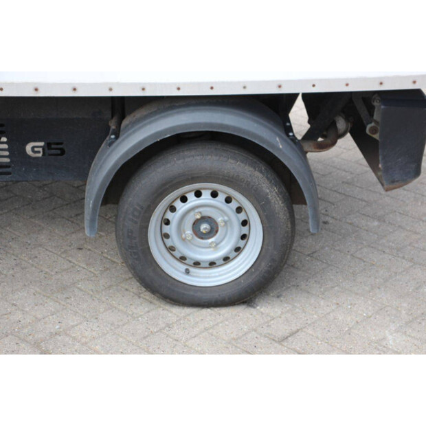 2010 جوبيل G5-44476460