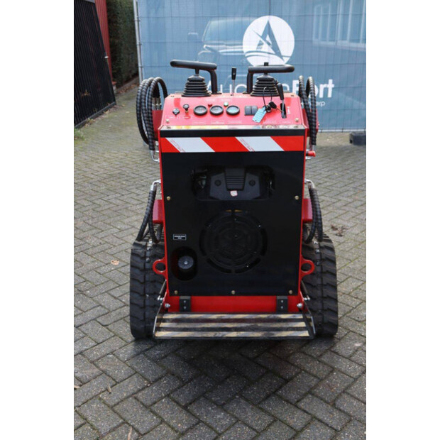 2024 سكيدستر EG380T-44476571