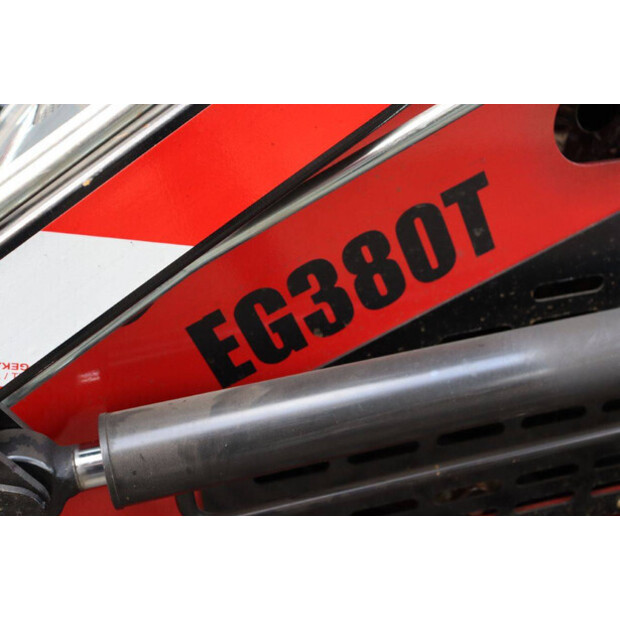 2024 سكيدستر EG380T-44476584