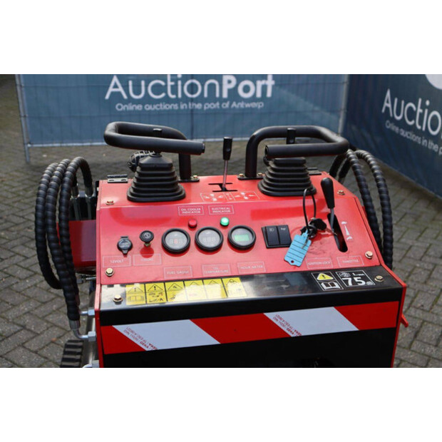 2024 سكيدستر EG380T-44476588