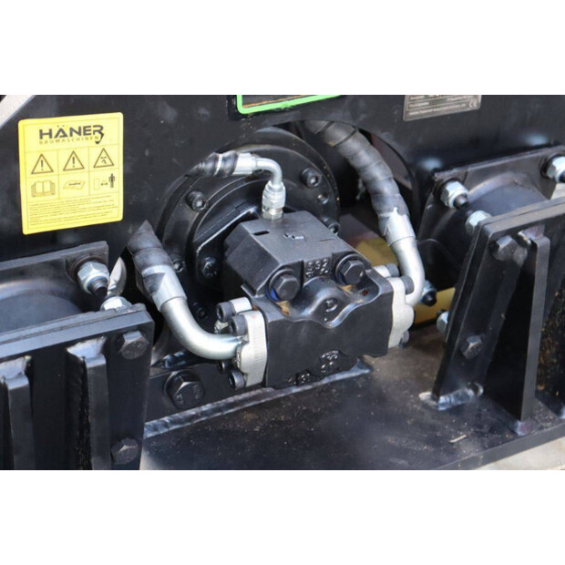 2025 هانر HPC 300A-44476771