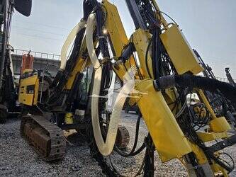 2010-atlas-copco-roc-d9-44485881