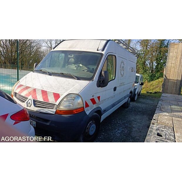 2009 Renault Master-44489635
