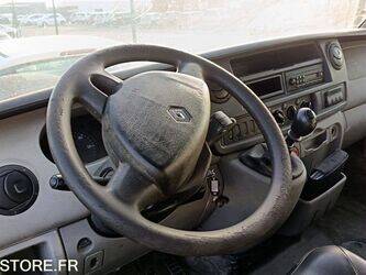 2009-renault-master-1397664-44489642