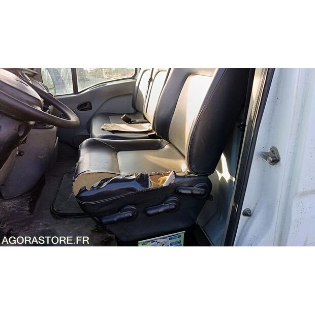 2009 Renault Master-44489644