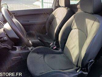 2010-peugeot-206-1397668-44489715