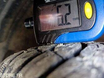 2010-peugeot-206-1397668-44489720