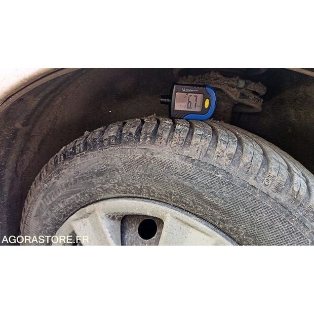 2010 Peugeot 206-44489723