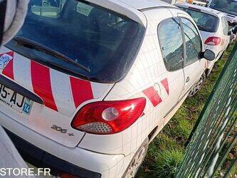 2010-peugeot-206-1397668-44489725