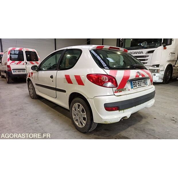 2010 Peugeot 206-44489767