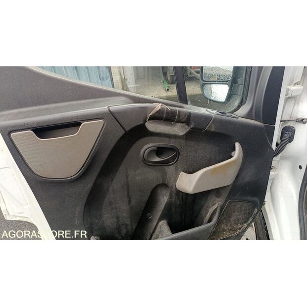 2010 Renault Master-44489772