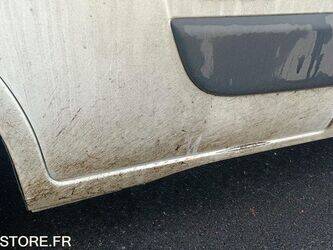 2010-renault-master-1397670-44489774