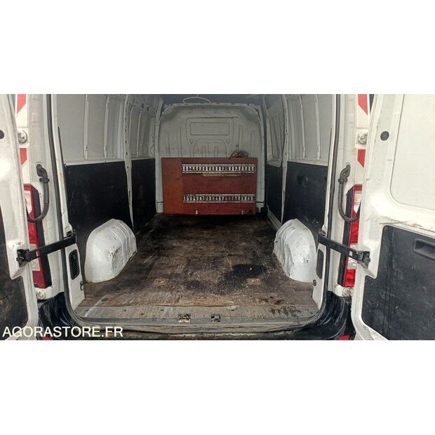 2010 Renault Master-44489781