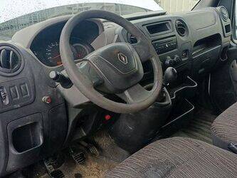 2010-renault-master-1397670-44489785